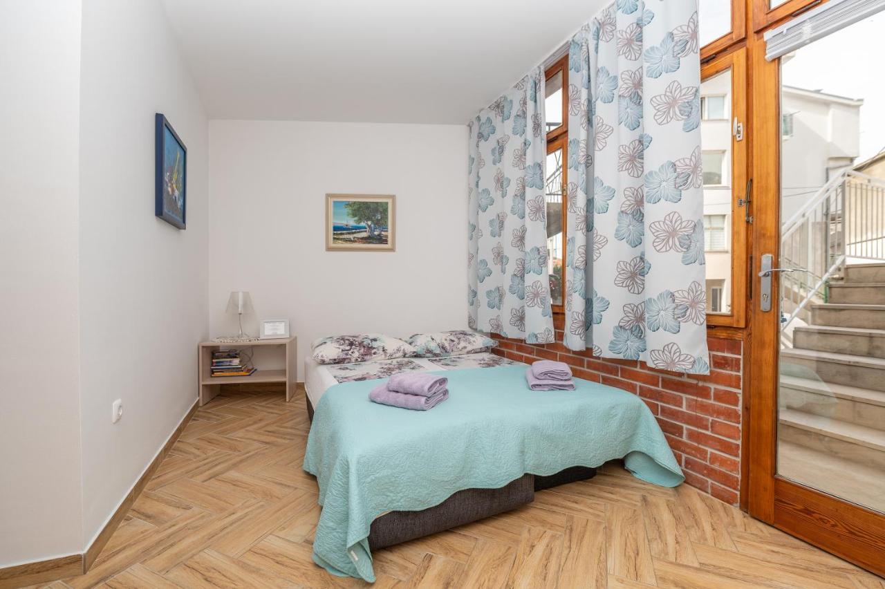 Apartman Karmen มาคาร์สกา ภายนอก รูปภาพ