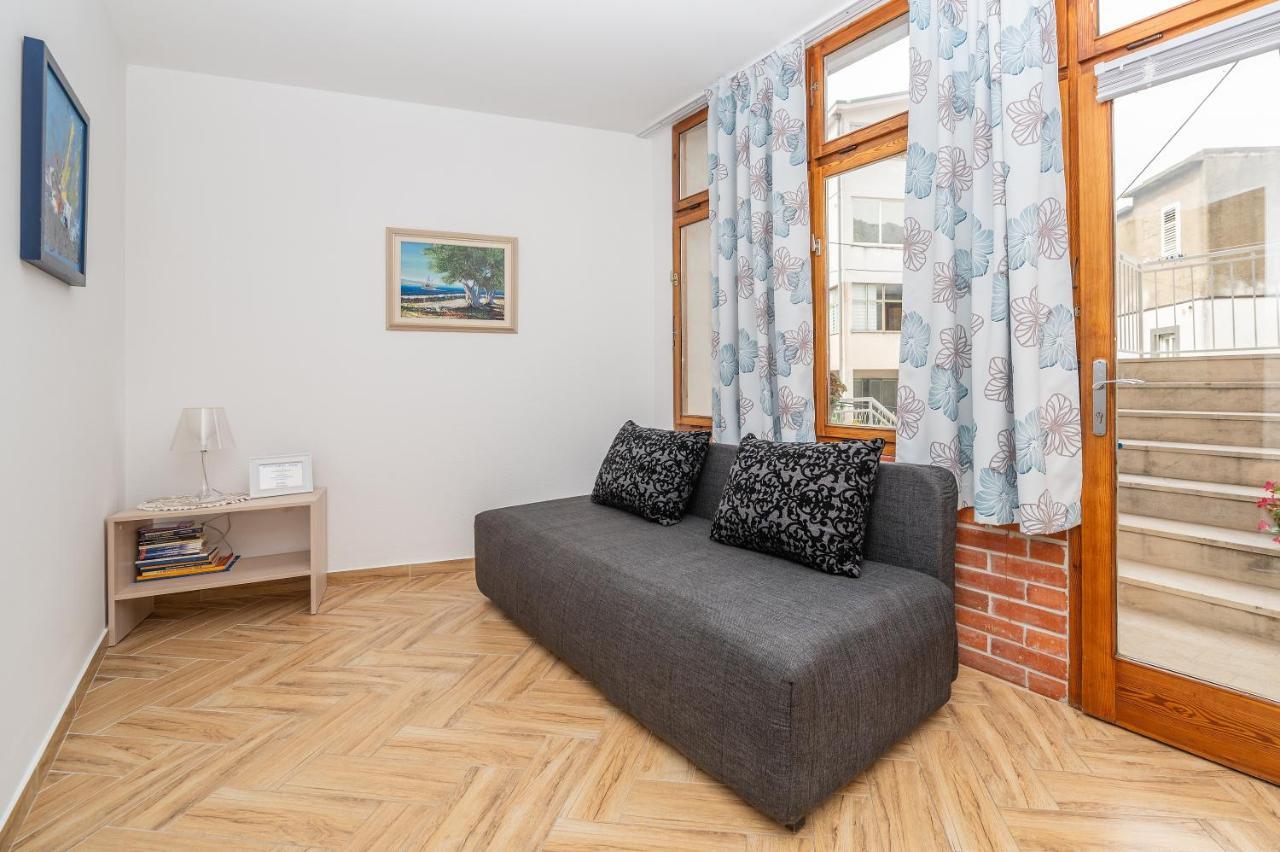 Apartman Karmen มาคาร์สกา ภายนอก รูปภาพ